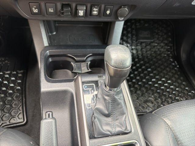 Toyota Tacoma 4WD  2019