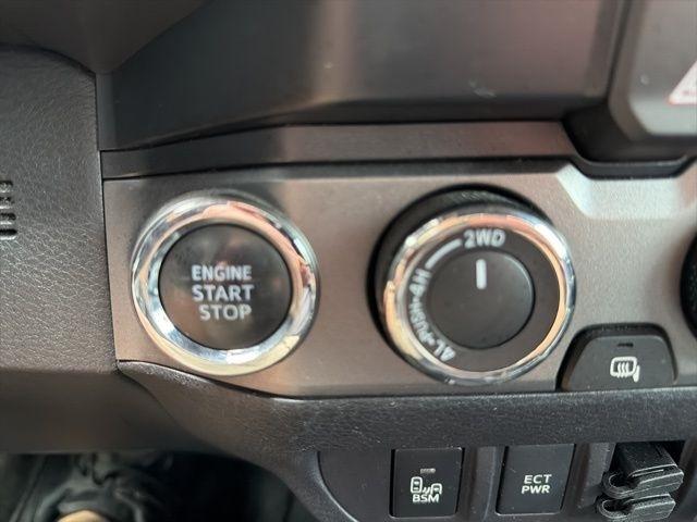 Toyota Tacoma 4WD  2019