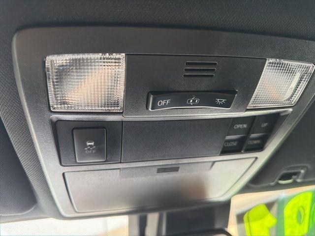 Toyota Tacoma 4WD  2019