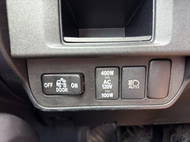 Toyota Tacoma 4WD  2019