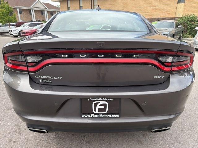 Dodge Charger  2017