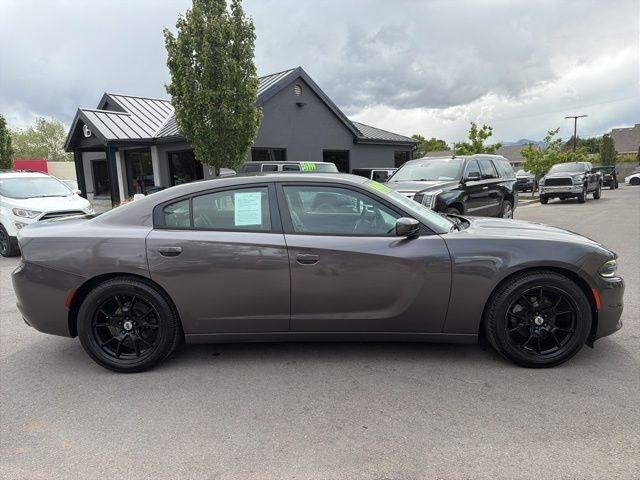 Dodge Charger  2017