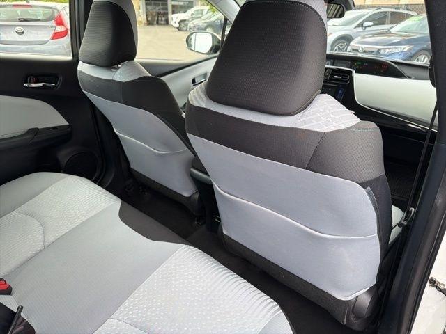 Toyota Prius  2018