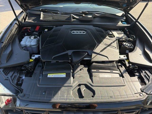 Audi Q8  2019