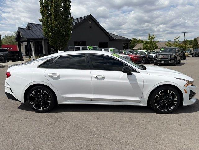 Kia K5  2022