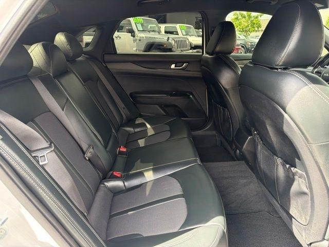 Kia K5  2022