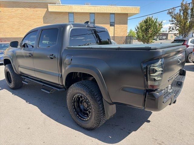 Toyota Tacoma 4WD  2021