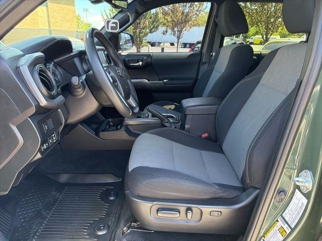 Toyota Tacoma 4WD  2021