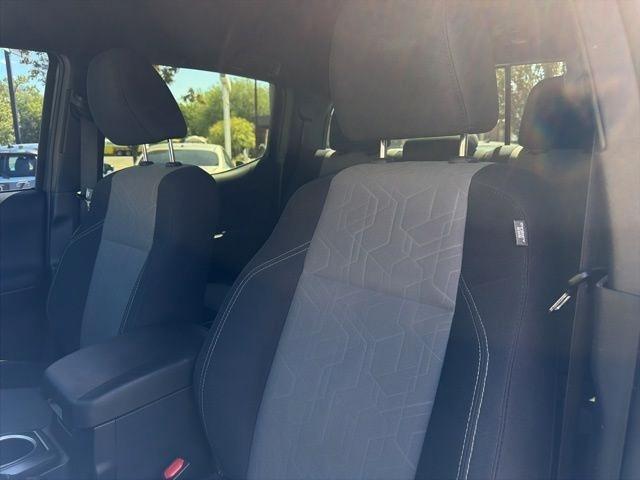 Toyota Tacoma 4WD  2021