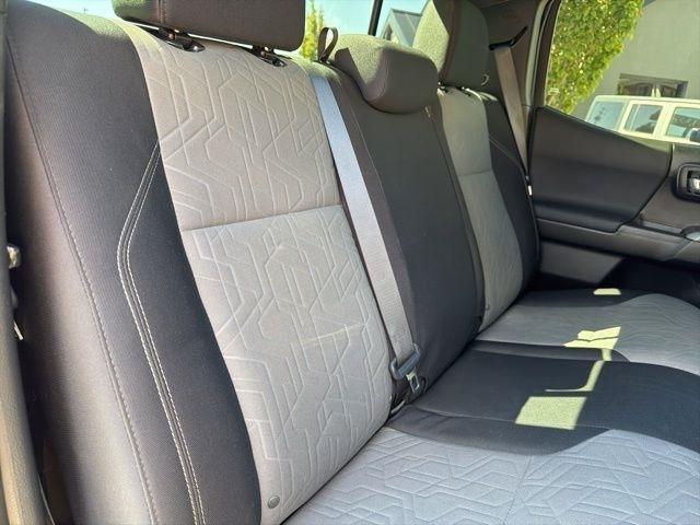 Toyota Tacoma 4WD  2021