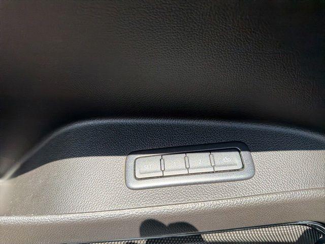 Chevrolet Suburban  2020