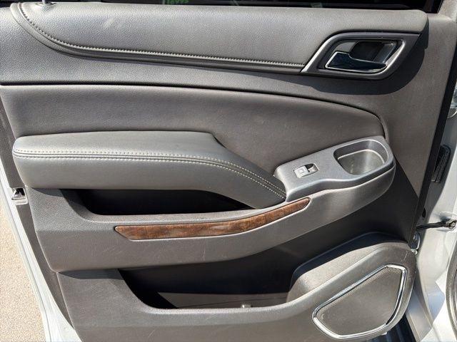 Chevrolet Suburban  2020