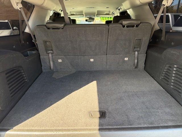 Chevrolet Suburban  2020