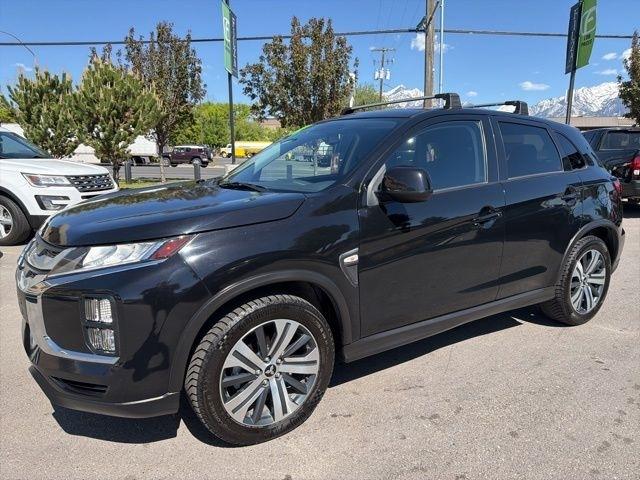 Mitsubishi Outlander Sport  2024
