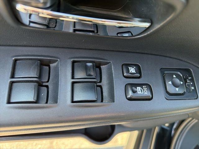 Mitsubishi Outlander Sport  2024