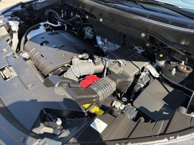 Mitsubishi Outlander Sport  2024