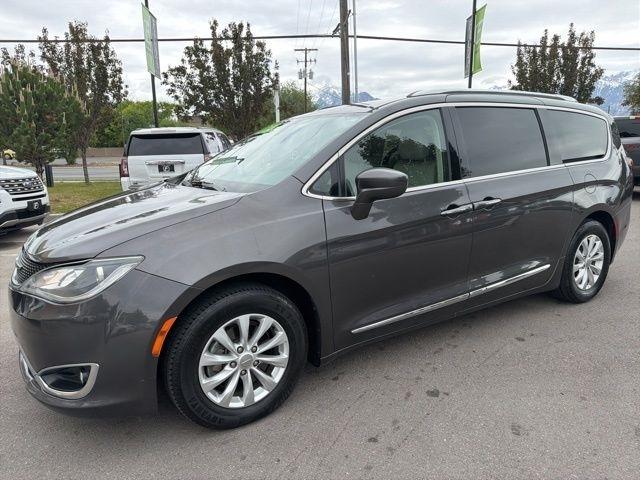 Chrysler Pacifica  2018