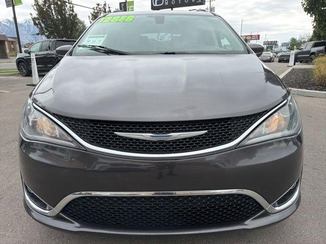 Chrysler Pacifica  2018