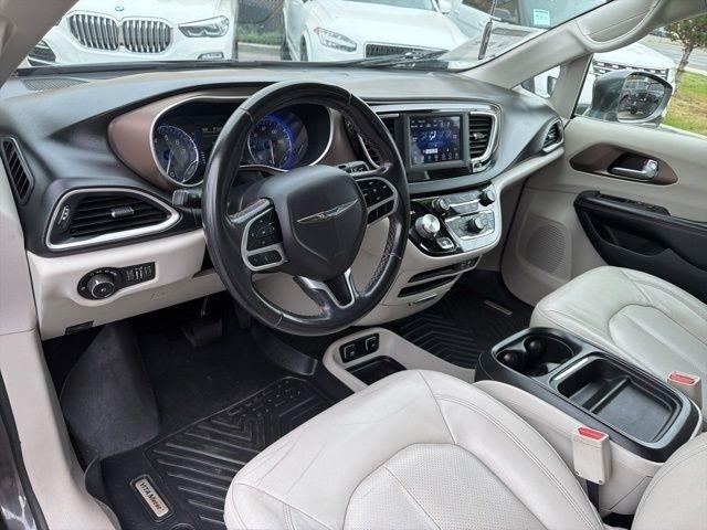 Chrysler Pacifica  2018