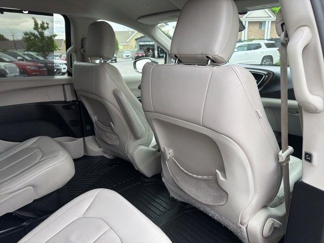 Chrysler Pacifica  2018
