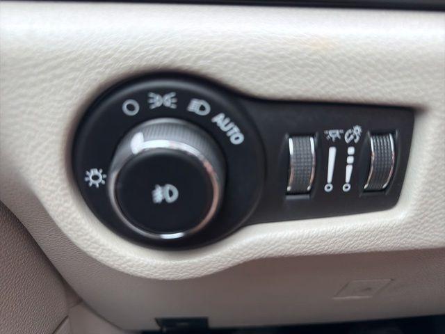 Chrysler Pacifica  2018