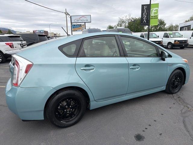 Toyota Prius  2014
