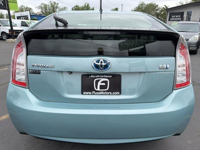 Toyota Prius  2014