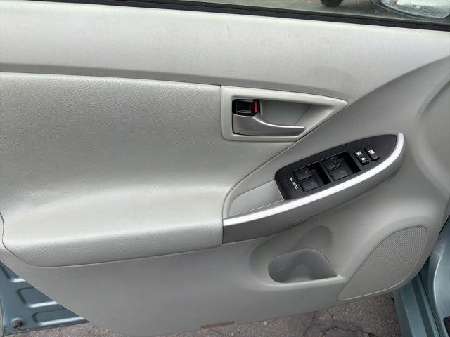 Toyota Prius  2014