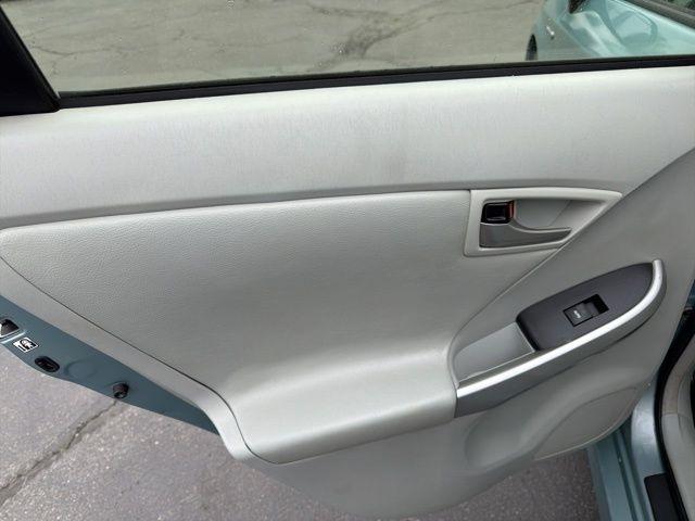 Toyota Prius  2014