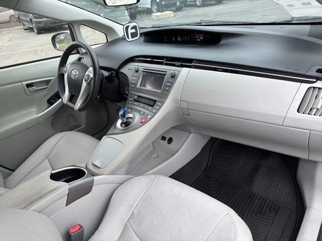 Toyota Prius  2014