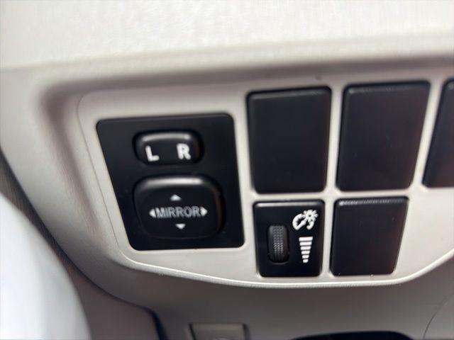 Toyota Prius  2014