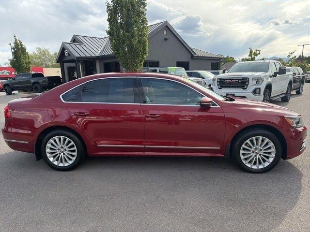Volkswagen Passat  2016
