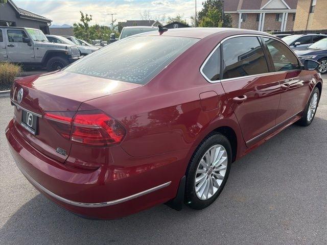 Volkswagen Passat  2016