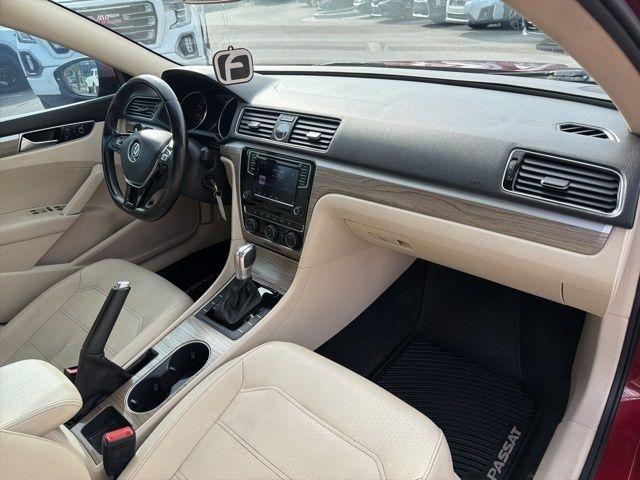 Volkswagen Passat  2016