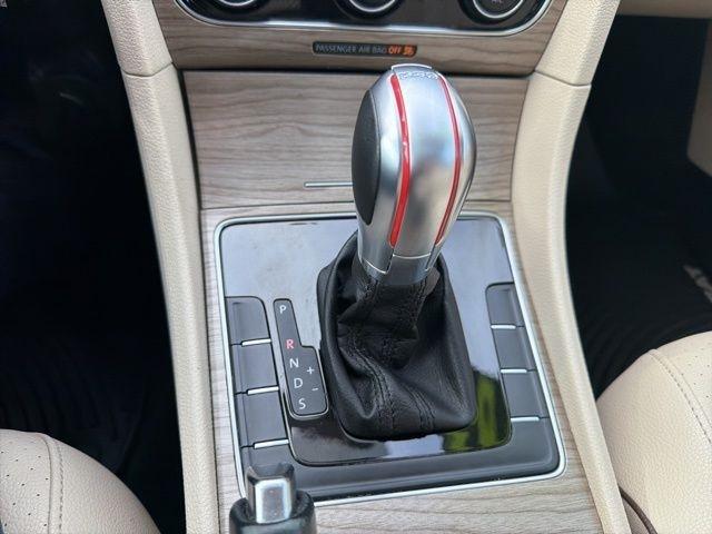 Volkswagen Passat  2016