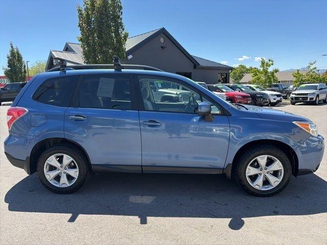 Subaru Forester  2016