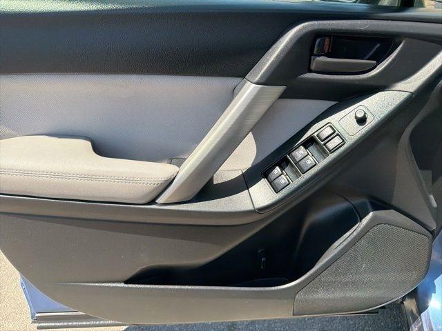 Subaru Forester  2016