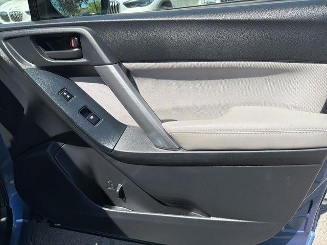 Subaru Forester  2016