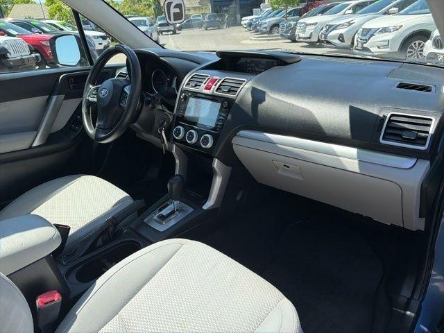 Subaru Forester  2016