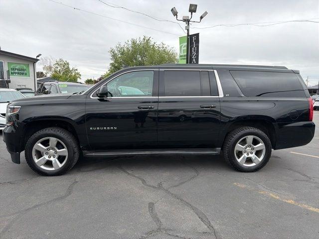 Chevrolet Suburban  2015