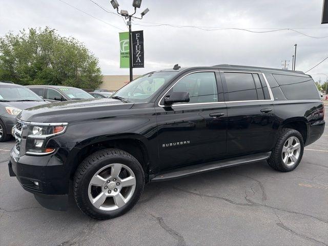Chevrolet Suburban  2015