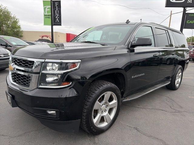 Chevrolet Suburban  2015