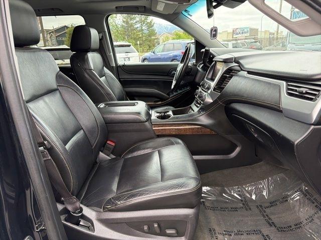 Chevrolet Suburban  2015
