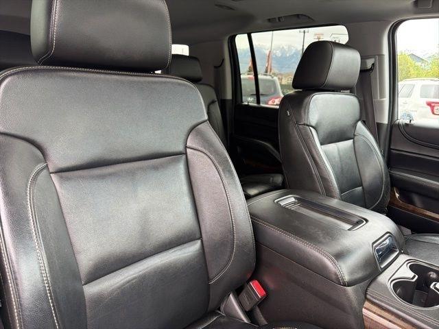 Chevrolet Suburban  2015