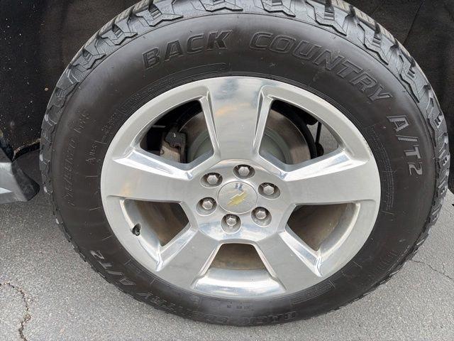 Chevrolet Suburban  2015