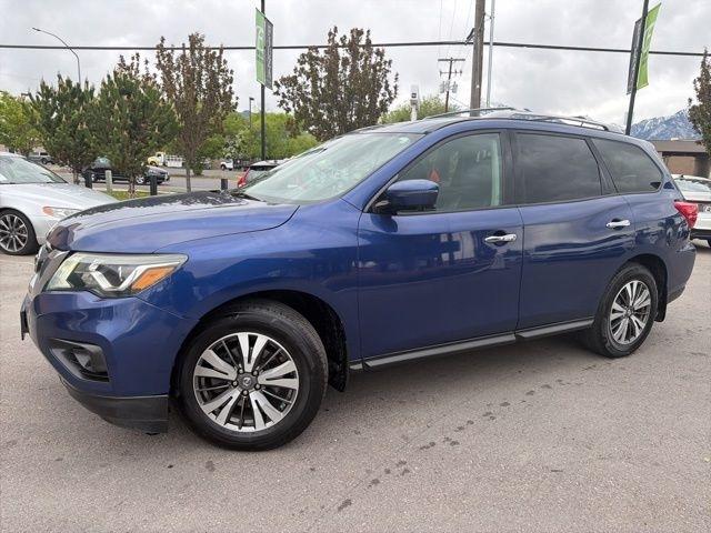 Nissan Pathfinder  2017