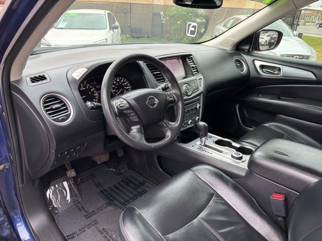 Nissan Pathfinder  2017