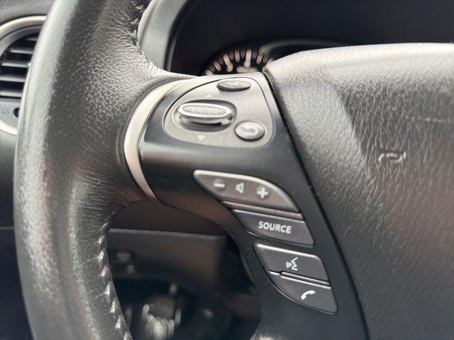 Nissan Pathfinder  2017