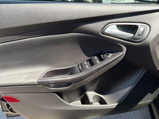 Ford Focus  2017