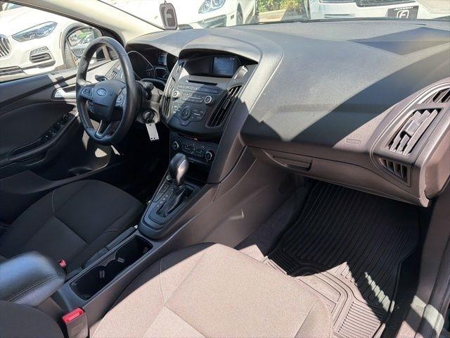 Ford Focus  2017
